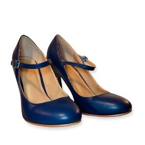 Journee Collection navy Mary Janes